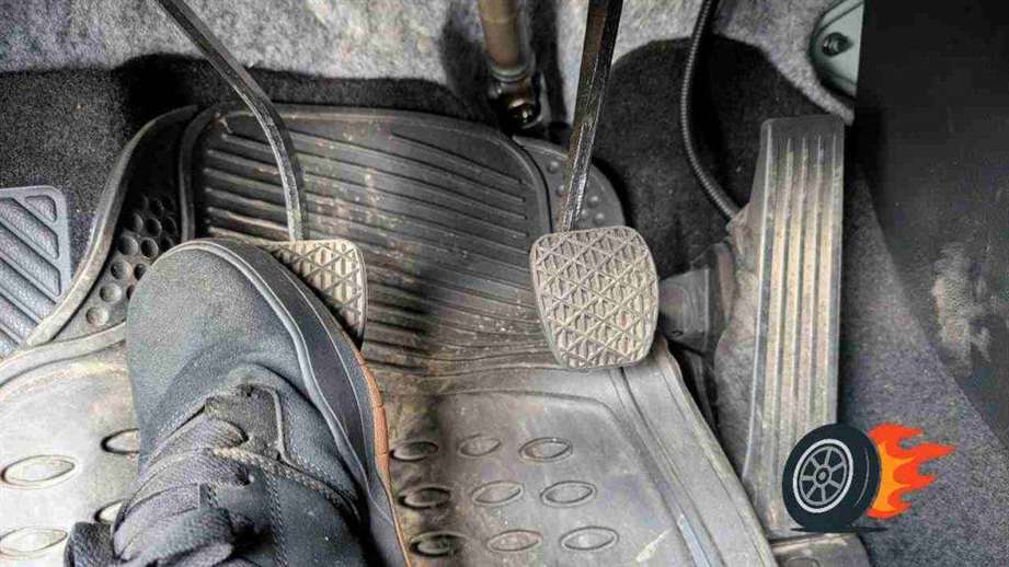 opreta noha o spojku (2)