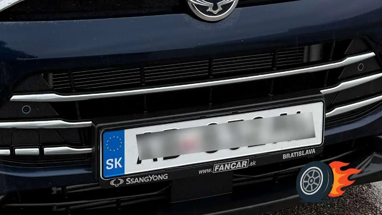 chladic motora auto