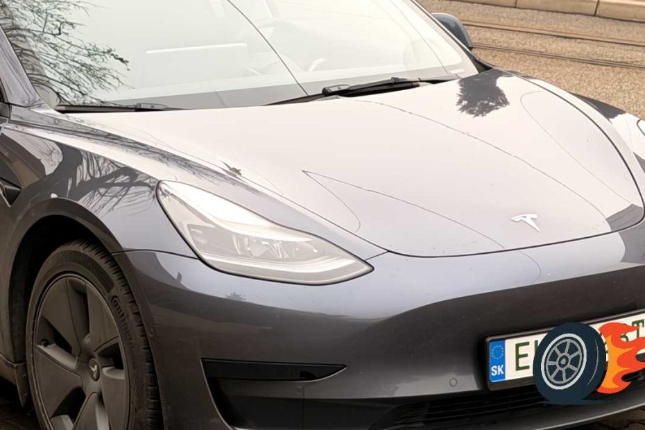 elektromobil auto tesla