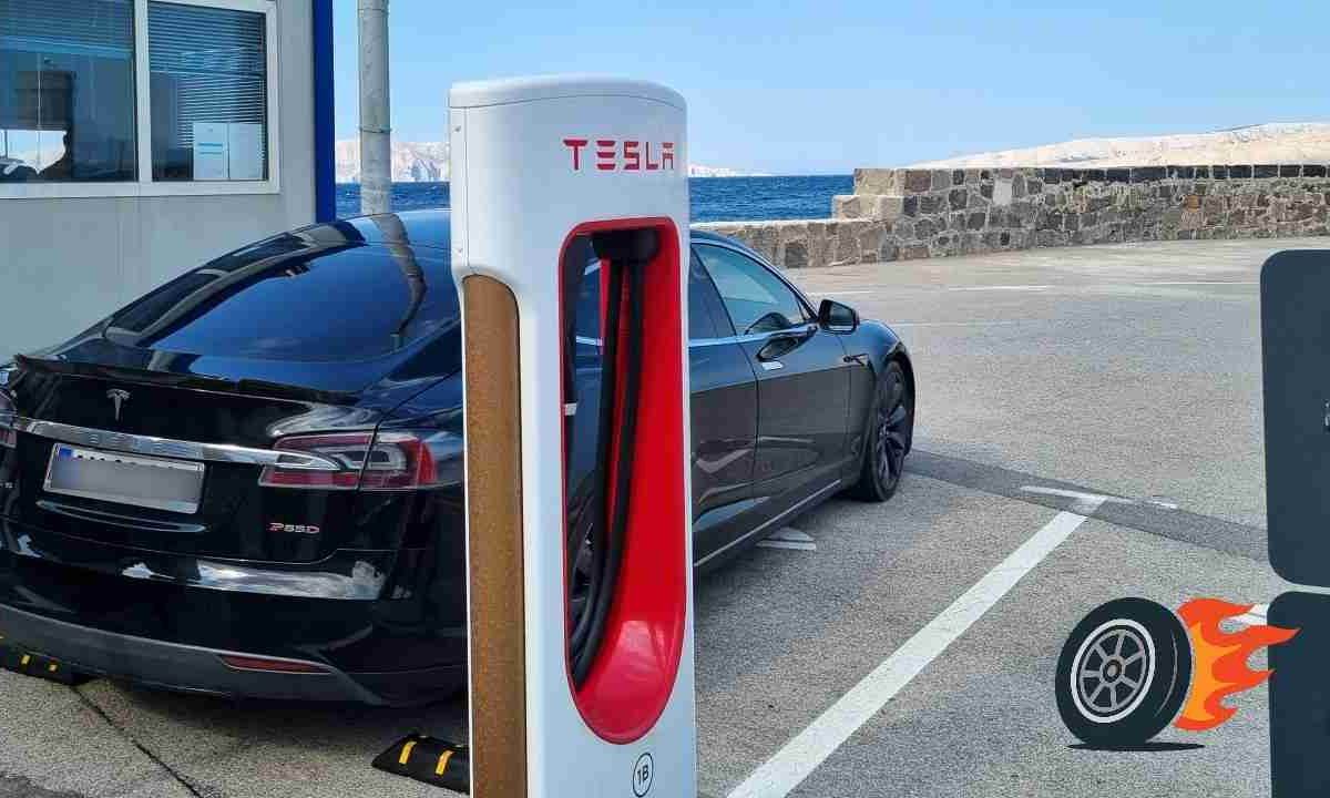 elektromobil tesla_1