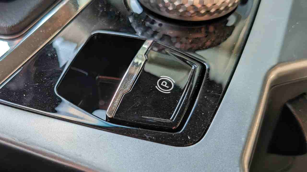 elektronicka parkovacia brzda_2