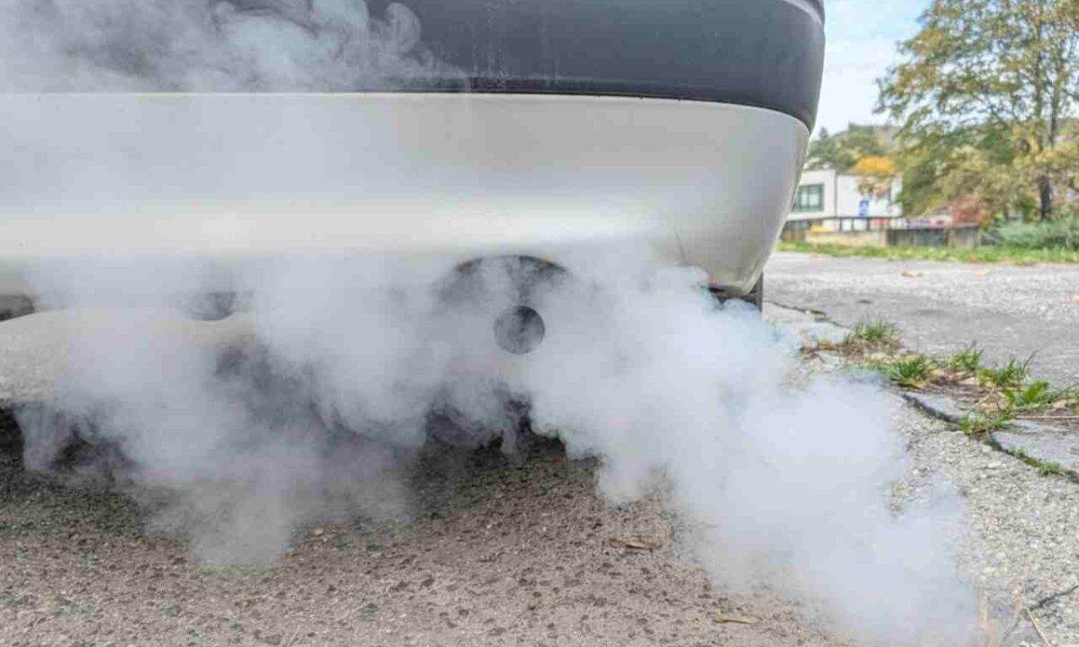 dym z vyfuku_1.jpg