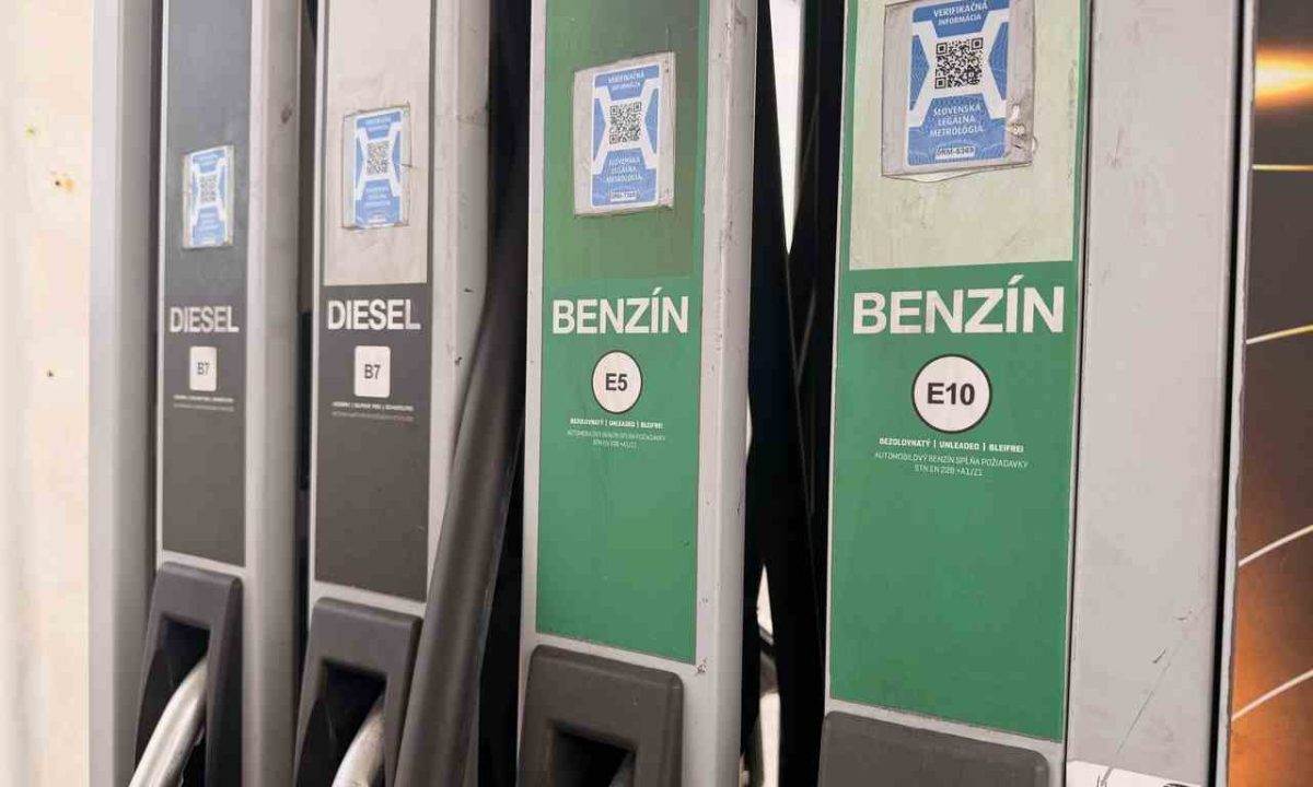 benzin a nafta