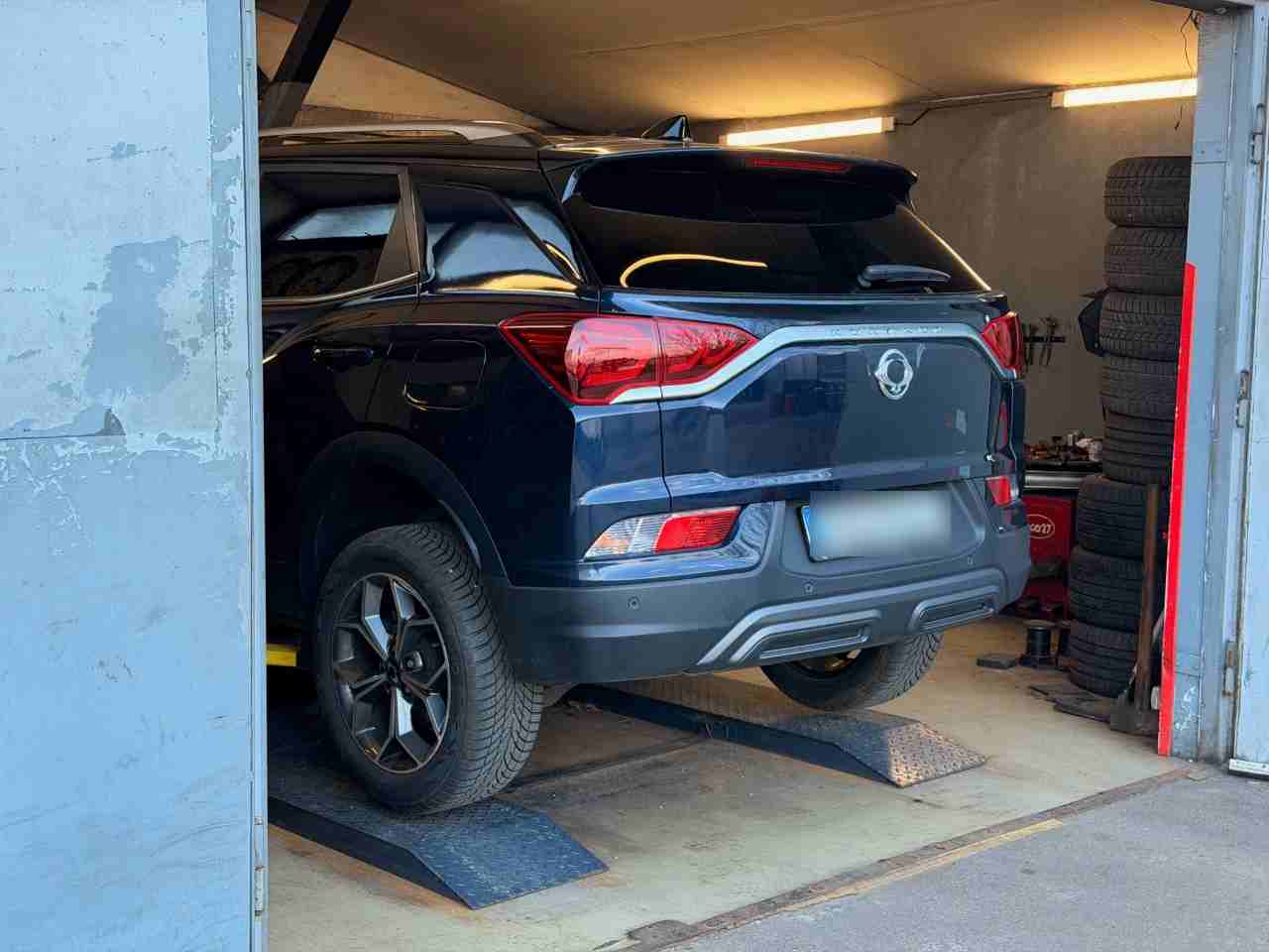 Prezúvaš pneumatiky na leto? Nezabudni na rotáciu, inak si zbytočne skracuješ životnosť pneumatík aj pohonu