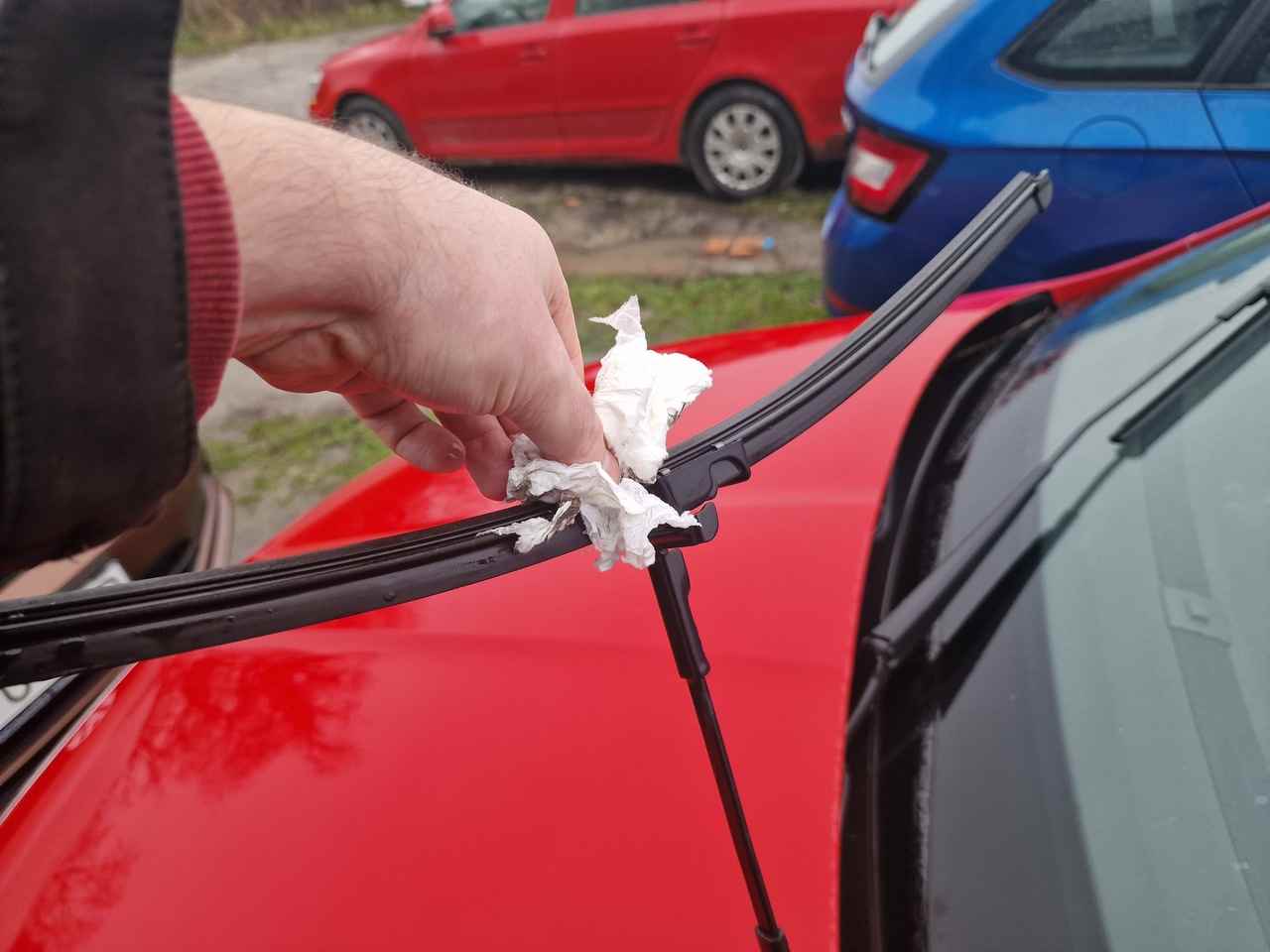 cistenie stieracov na aute