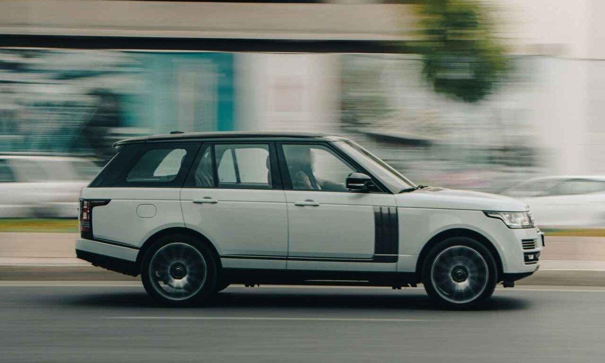 SUV auto