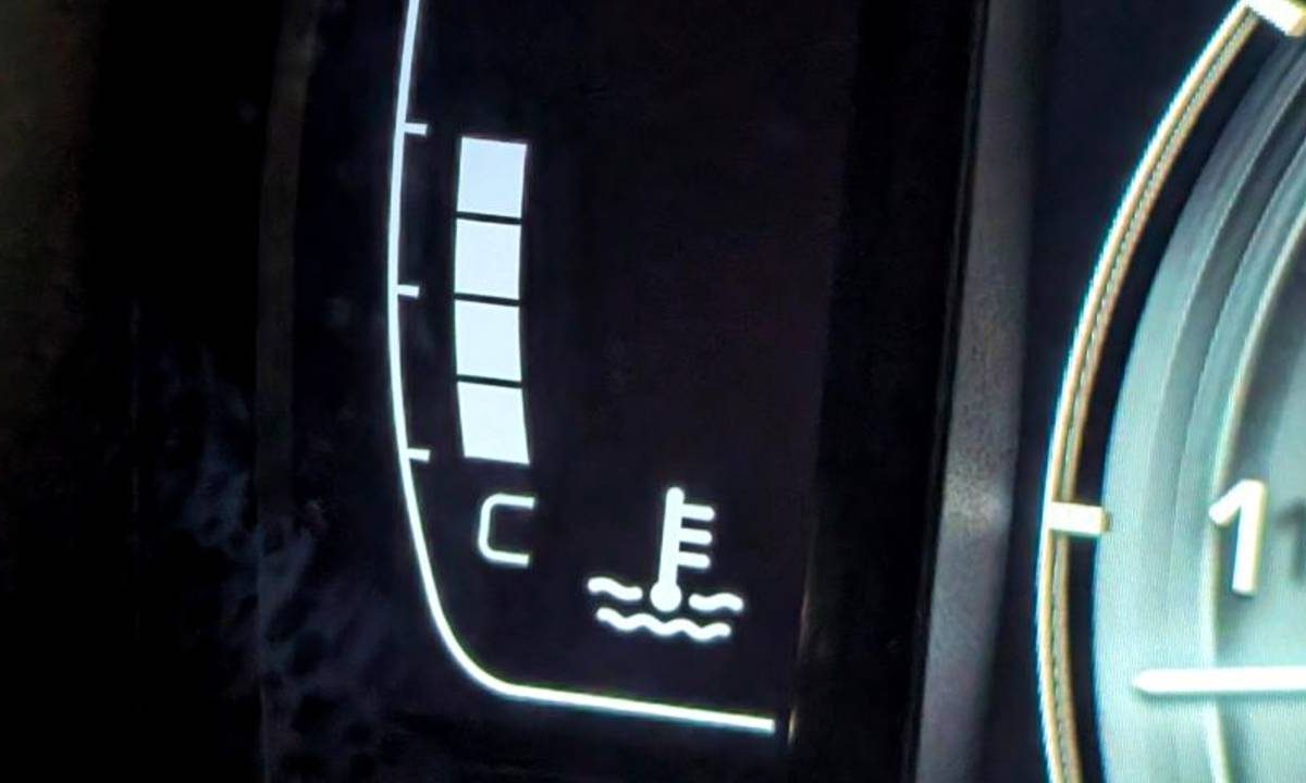 prehrievanie motora