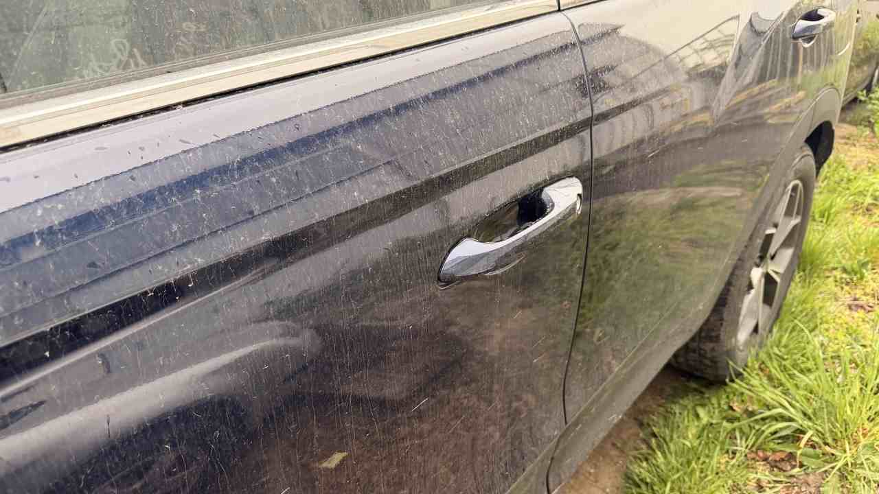 auto saharsky prach